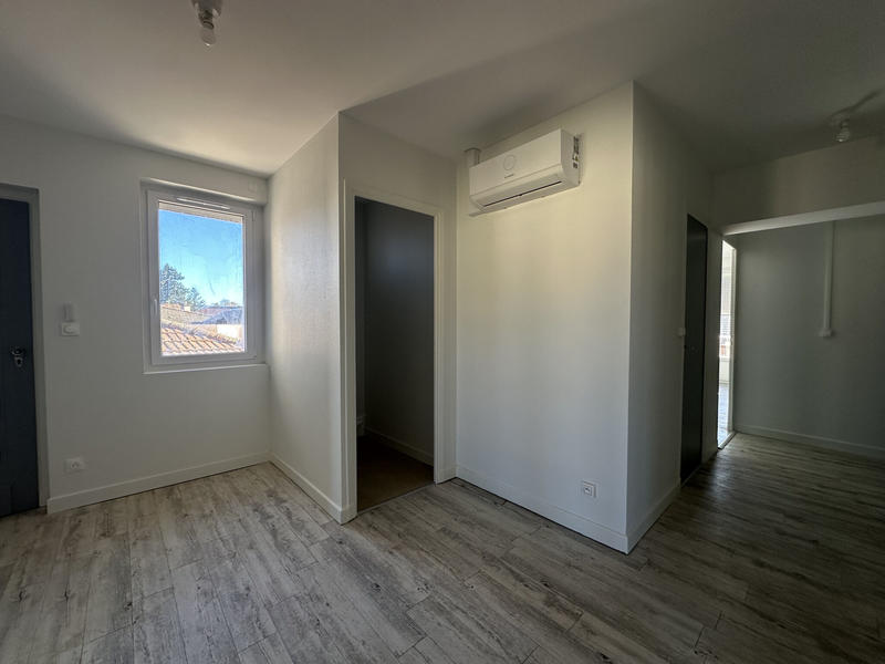 Appartement - 95 m² - 4 pièces