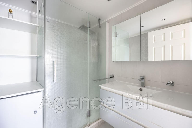 Appartement - 104 m² - 3 pièces