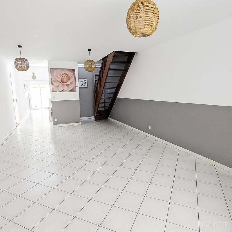 Maison - 105 m² - 5 pièces