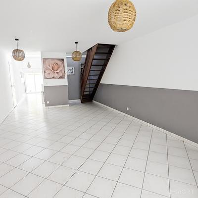 Maison - 105 m² - 5 pièces