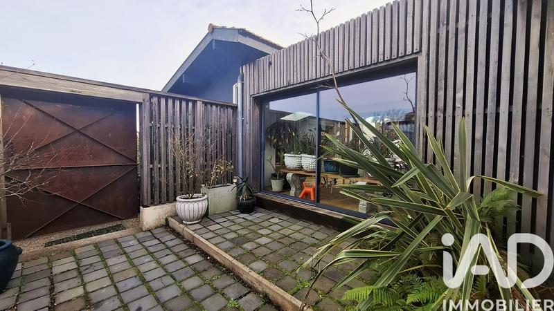 Maison de ville - 186 m² - 6 pièces