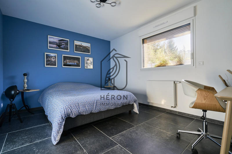 Maison - 177 m² - 5 pièces