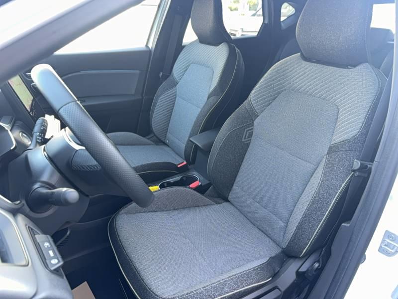 Renault Captur E-Tech full hybrid 145 ch Techno