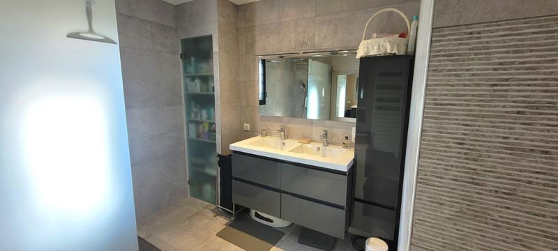 Villa - 169 m² - 4 pièces