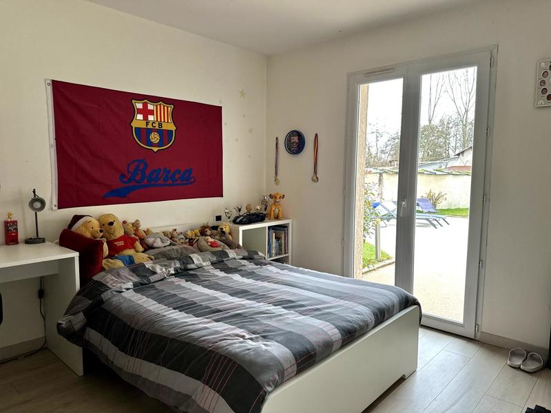 Maison - 185 m² - 6 pièces