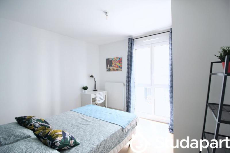 Chambre - 10 m² - 1 pièce