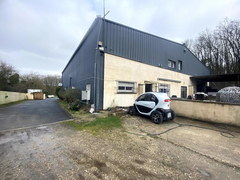 Local commercial - 1 000 m²