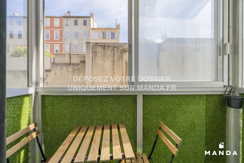 Chambre - 11 m² - 5 pièces