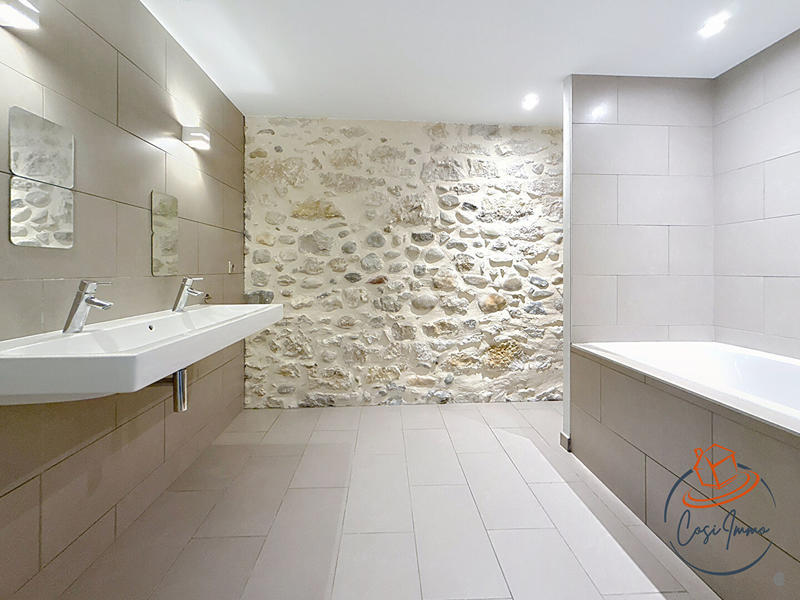 Appartement - 260 m² - 6 pièces