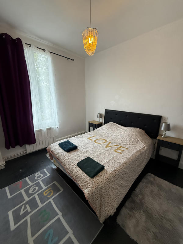 Maison - 92 m² - 5 pièces