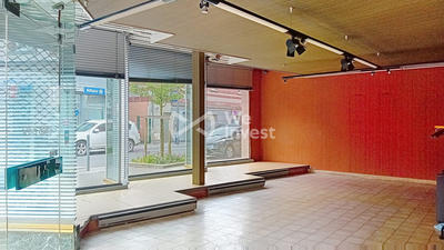 Maison - 250 m² - 7 pièces