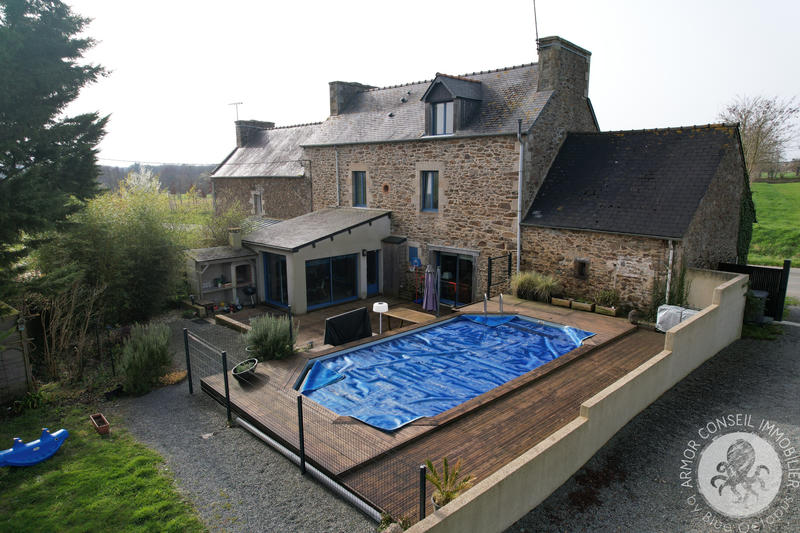 Maison - 150 m² - 6 pièces