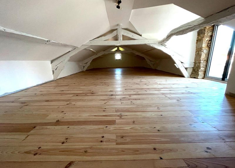 Maison de ville - 201 m² - 8 pièces