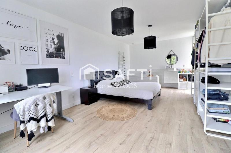 Maison - 157 m² - 7 pièces