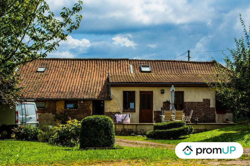 Maison - 237 m² - 8 pièces