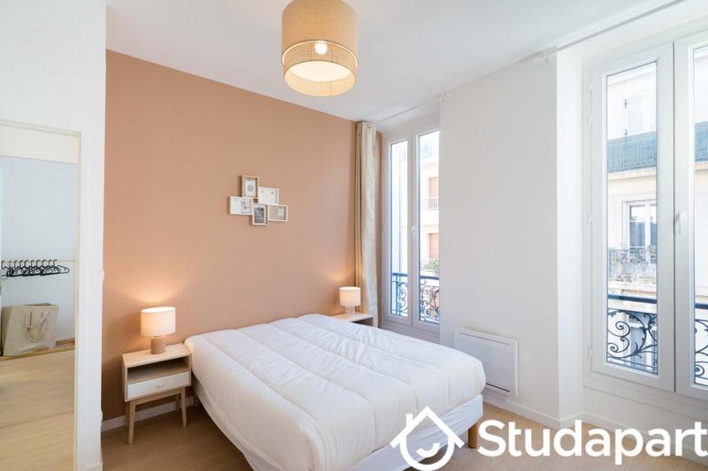 Chambre - 13 m² - 1 pièce