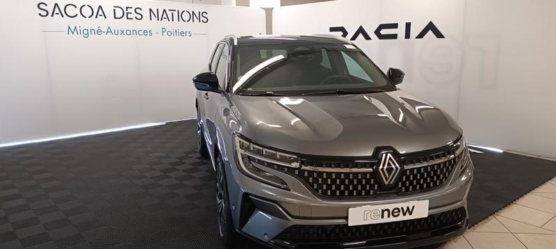 Renault Austral E-Tech hybrid 200 Iconic