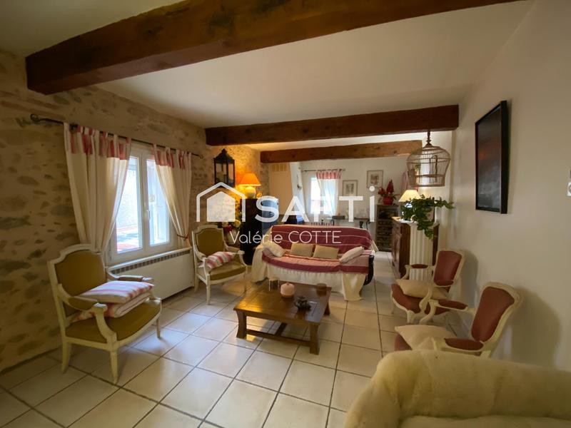Maison de village - 137 m² - 4 pièces