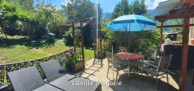 Maison - 321 m² - 11 pièces