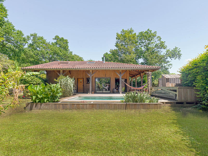 Maison - 135 m² - 6 pièces