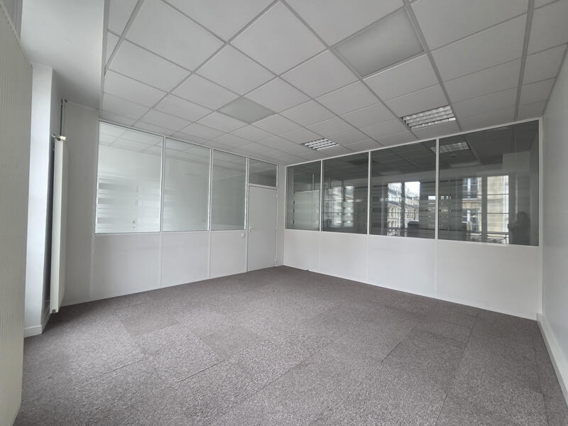 Bureau - 155 m²