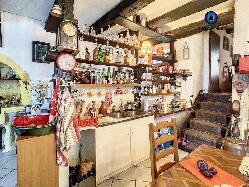 Maison ancienne - 81 m² - 2 pièces