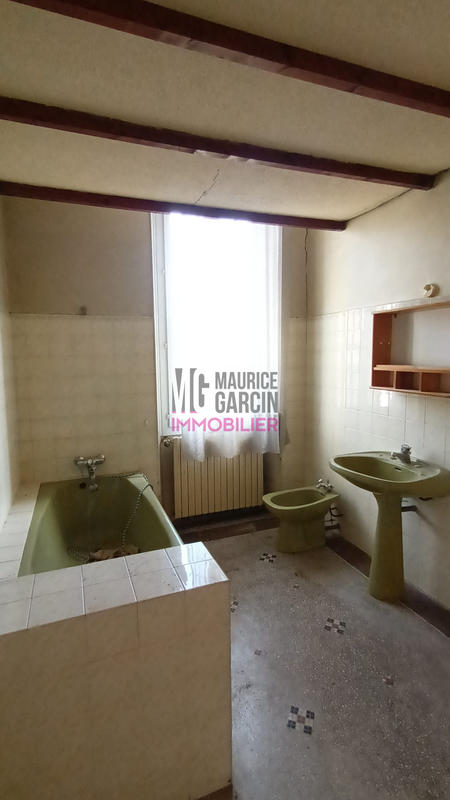 Maison - 168 m² - 7 pièces