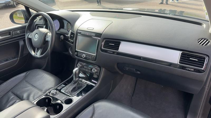 Volkswagen Touareg 3.0 Tdi 245 4Motion Tiptronic 8 R-Exclusive