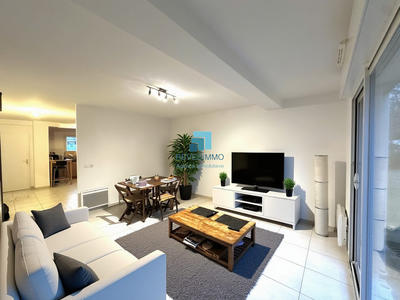 Maison - 86 m² - 4 pièces