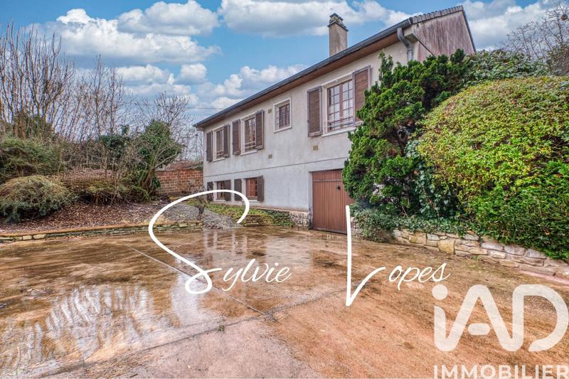 Maison - 81 m² - 5 pièces