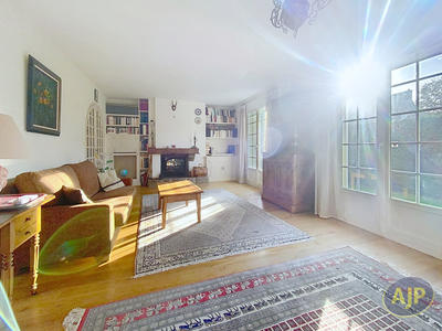 Maison - 115 m² - 6 pièces