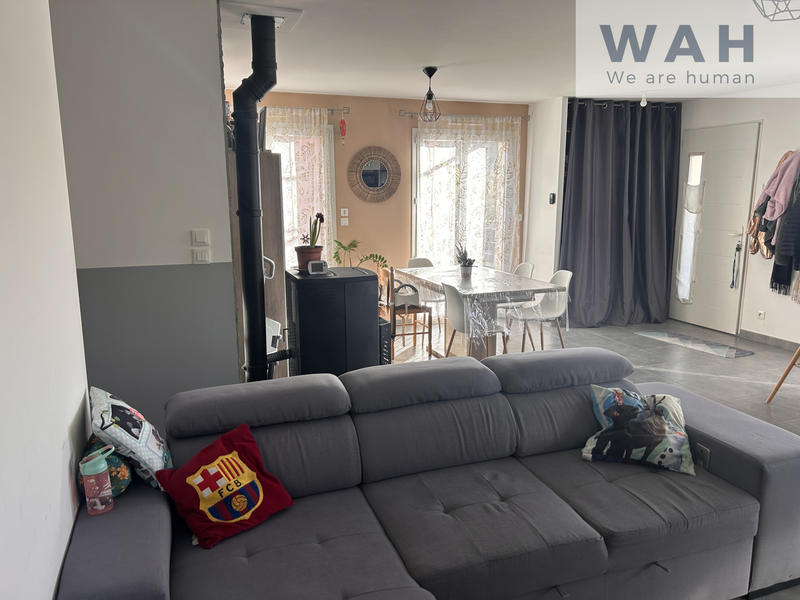 Maison - 83 m² - 5 pièces