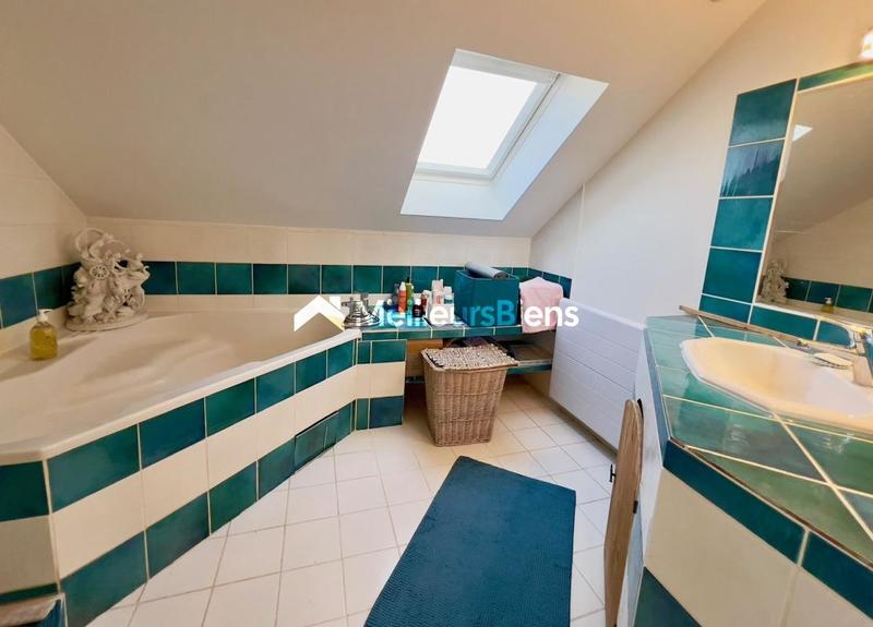 Villa - 216 m² - 7 pièces