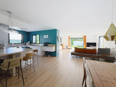 Maison - 150 m² - 6 pièces