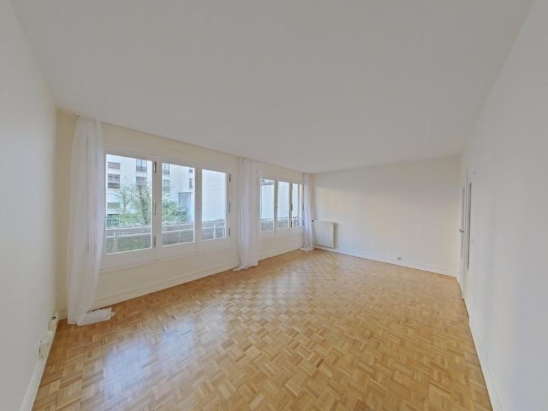 Appartement - 90 m² - 4 pièces