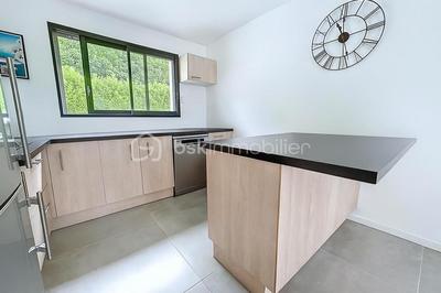 Maison - 115 m² - 4 pièces