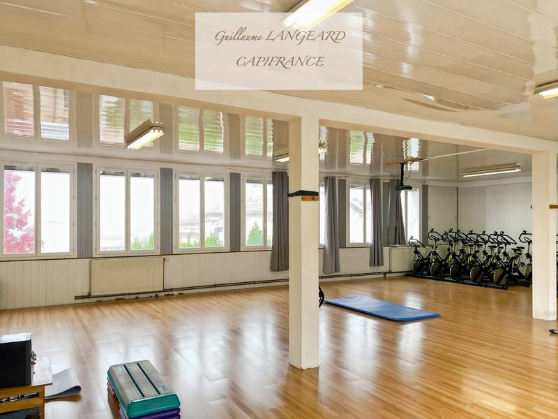 Bureau - 1 577 m² - 6 pièces