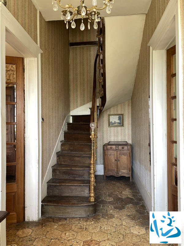 Maison - 150 m² - 5 pièces