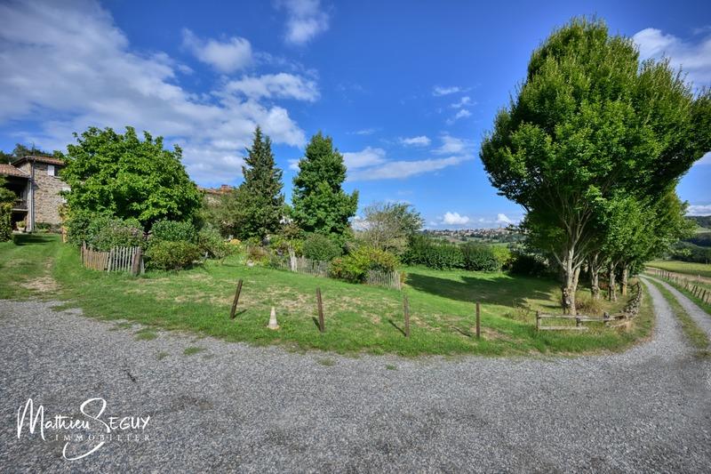 Maison - 161 m² - 7 pièces