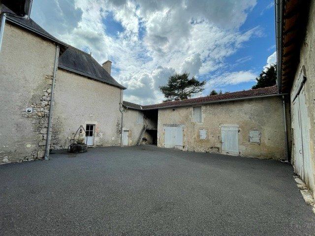 Maison - 163 m² - 7 pièces