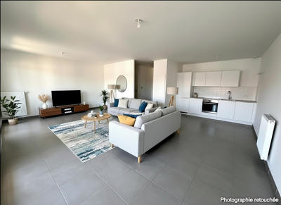 Appartement - 85 m² - 3 pièces