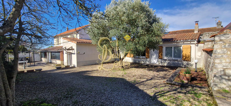 Maison - 175 m² - 6 pièces