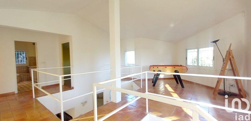 Maison - 215 m² - 5 pièces