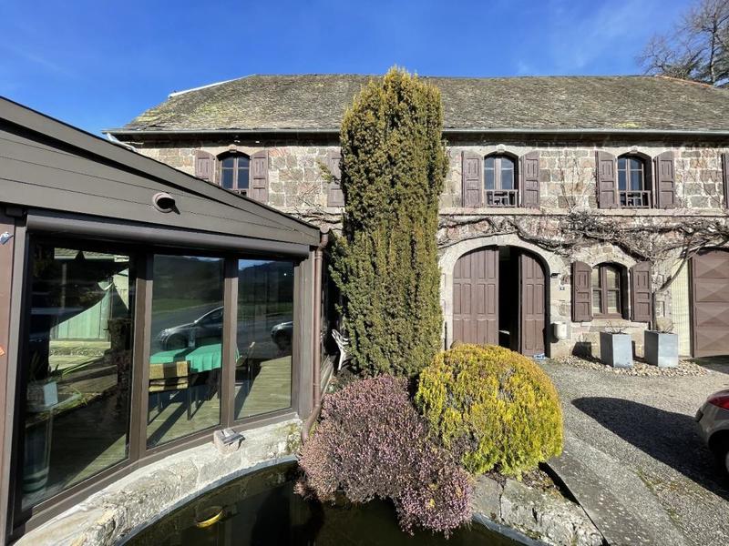 Maison - 146 m² - 8 pièces