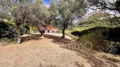 Villa - 230 m² - 7 pièces