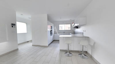 Maison - 129 m² - 6 pièces