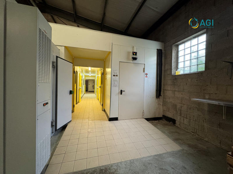 Local commercial - 415 m²