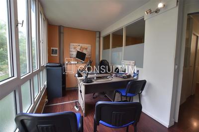 Bureau - 87 m²
