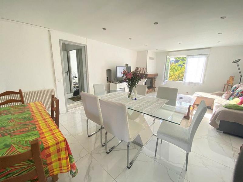 Maison - 126 m² - 7 pièces