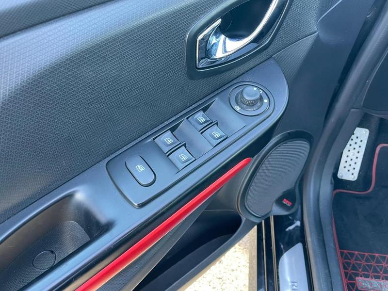 Renault Clio 4 IV 1.6 Turbo Rs Edc Cup